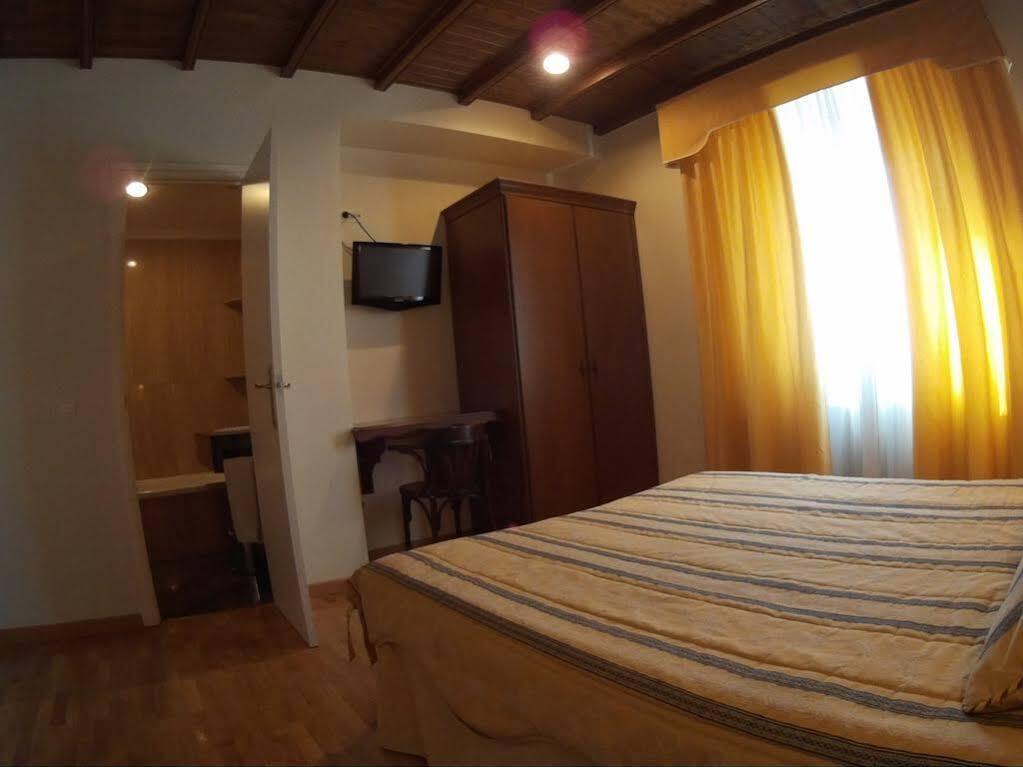 Hostal Los Escudos Almagro Zewnętrze zdjęcie